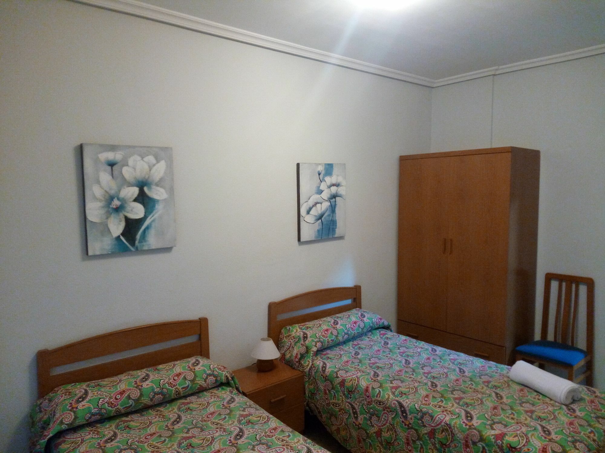 Pension Cinco Villas 로그로노 외부 사진